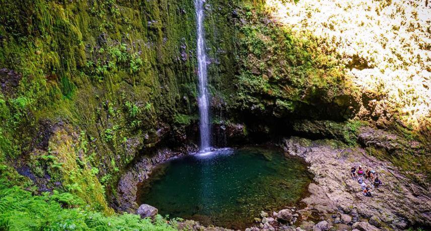 11 Melhores Locais para nadar na natureza na Madeira- caldeirão verde -gerardo santos